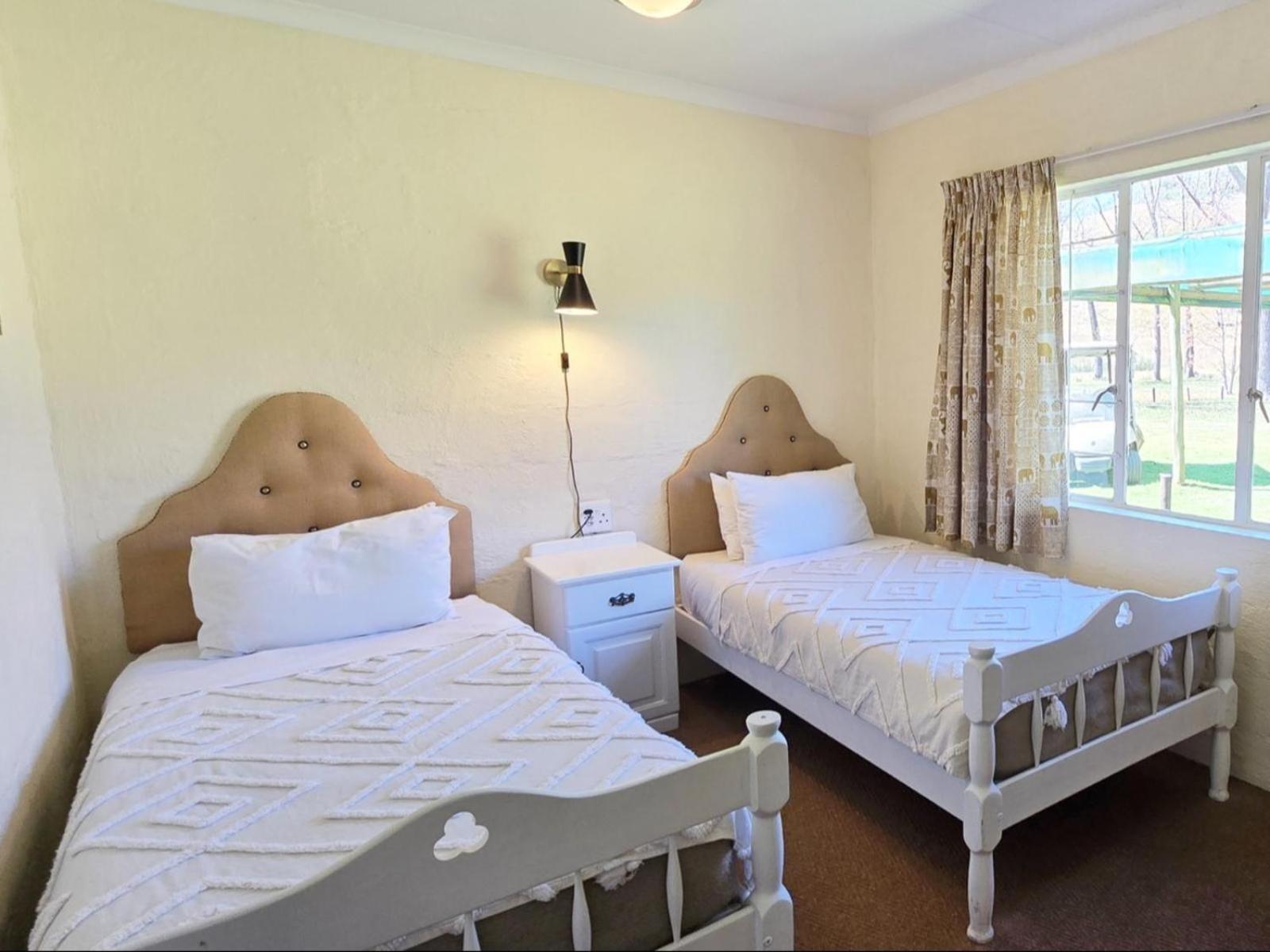 Lake Naverone Holiday Cottages Drakensberg Garden Buitenkant foto