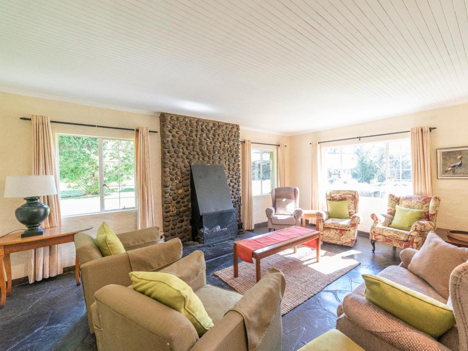 Lake Naverone Holiday Cottages Drakensberg Garden Buitenkant foto